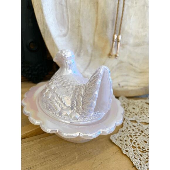 Vintage Mosser Glass Tuscan (Pink) Carnival Hen on Nest Dish – USA Made - Picture 4 of 6